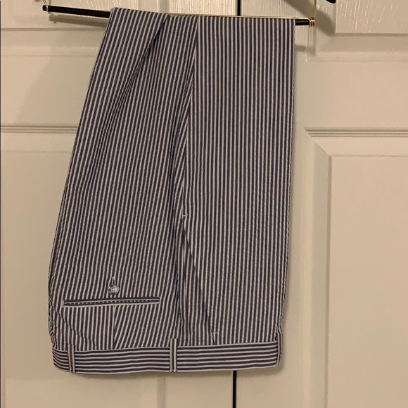 Searsucker Suit - Picture 4 of 5